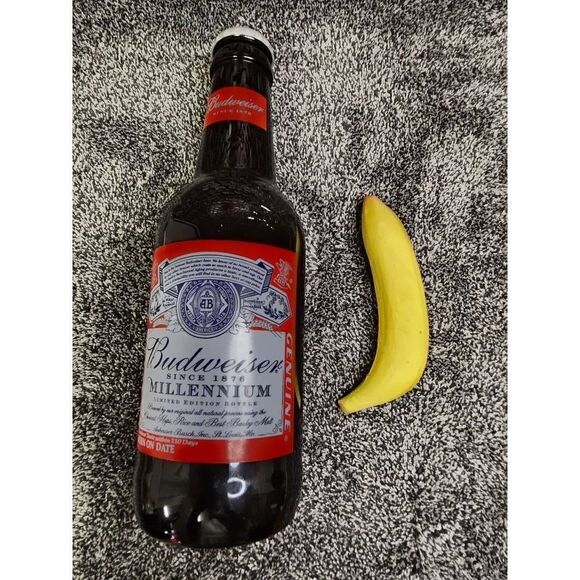 Large Budweiser Millennium Limited Edition Glass Display Bottle King of Beers - Picture 2 of 5